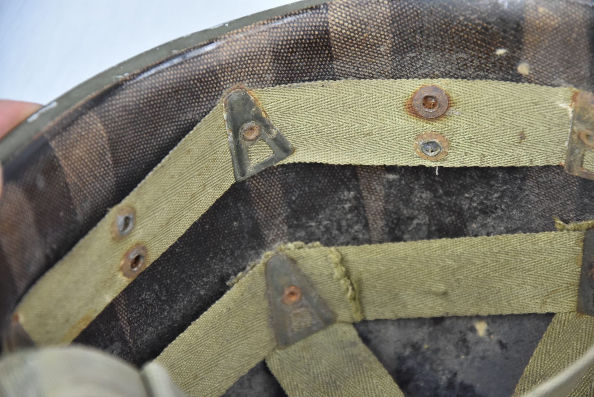 US WW2 M1 front seam fixed bale steel helmet with liner by Westinghouse — image 12