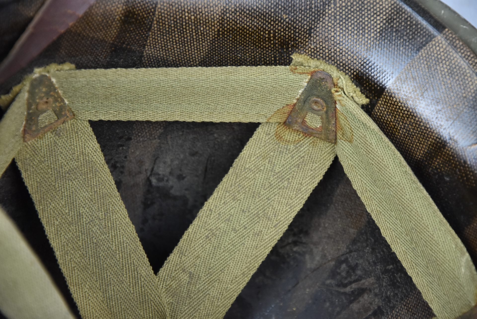 US WW2 M1 front seam fixed bale steel helmet with liner by Westinghouse — image 13