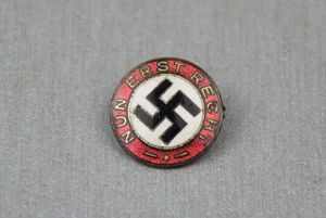 NSDAP 'Nun erst Recht' enameled party pin