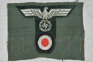 M38 army officer 'BeVo' flatwire T-eagle cap insignia