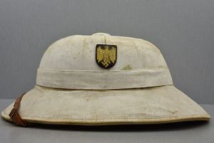 Kriegsmarine tropical 'Afrikakorps' pith helmet
