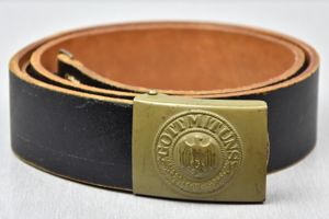 Army (Heer) belt with olive green buckle