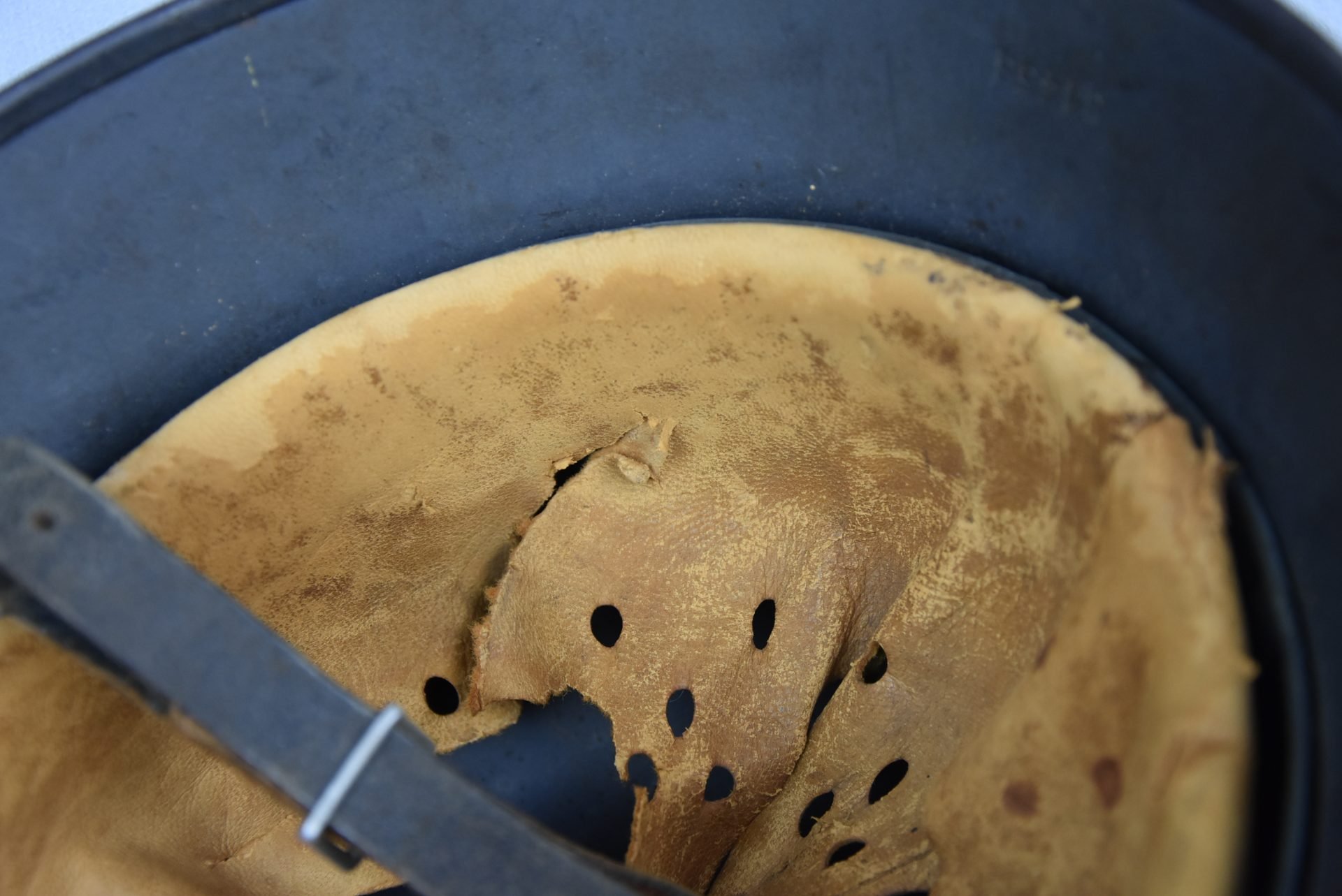 M40 Luftwaffe single decal steel helmet Q64 — image 11