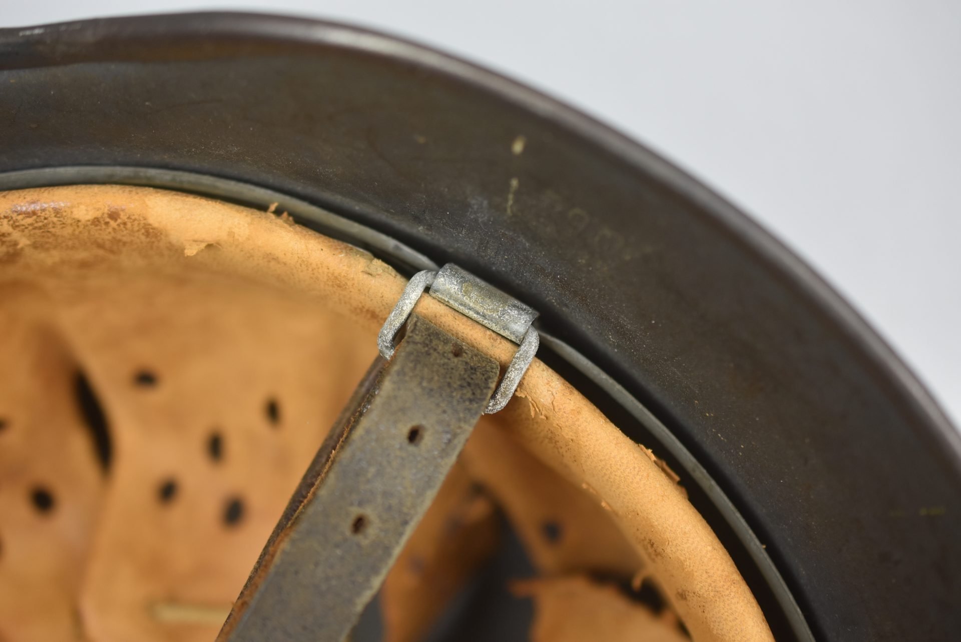 M40 Luftwaffe single decal steel helmet Q64 — image 17