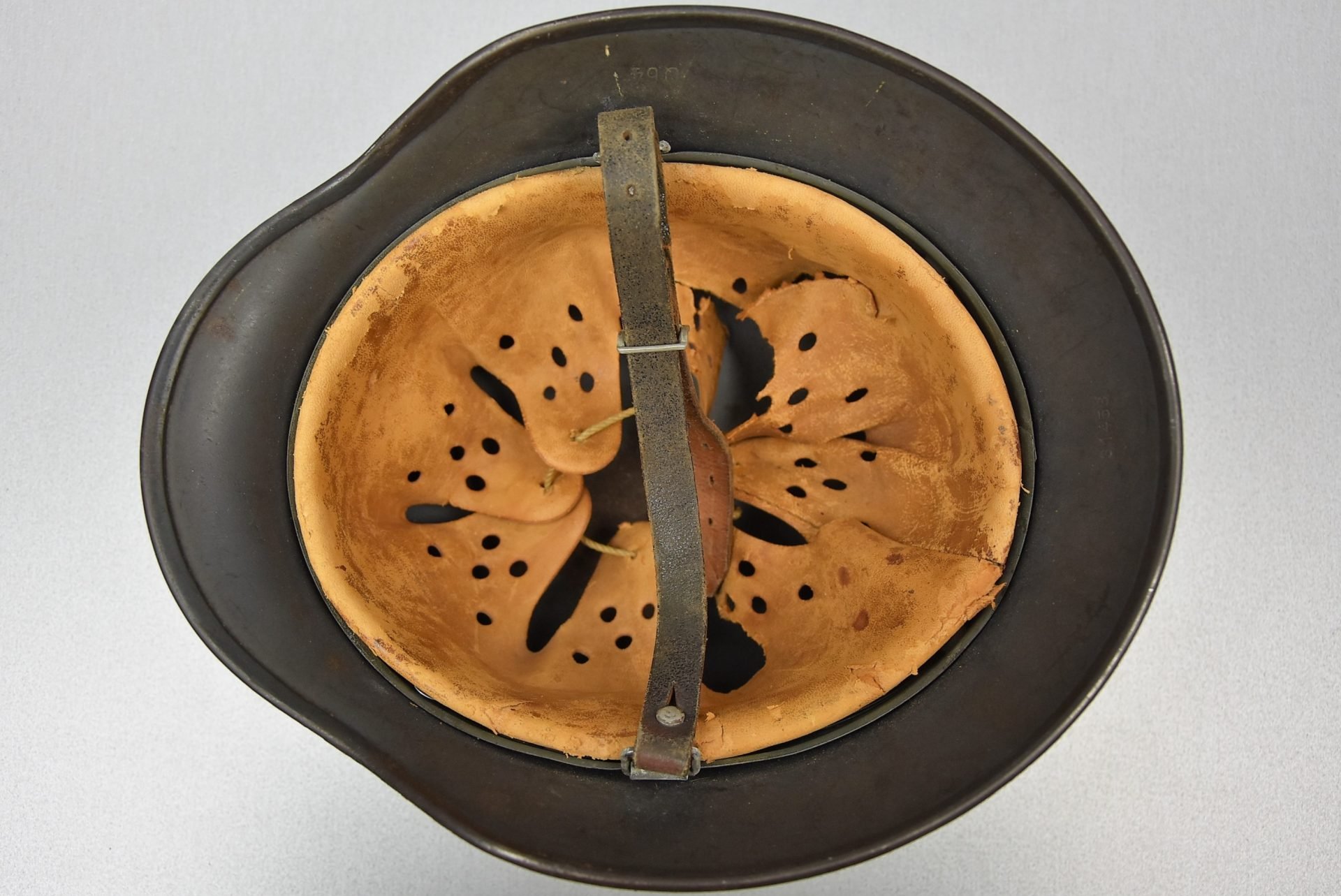 M40 Luftwaffe single decal steel helmet Q64 — image 8