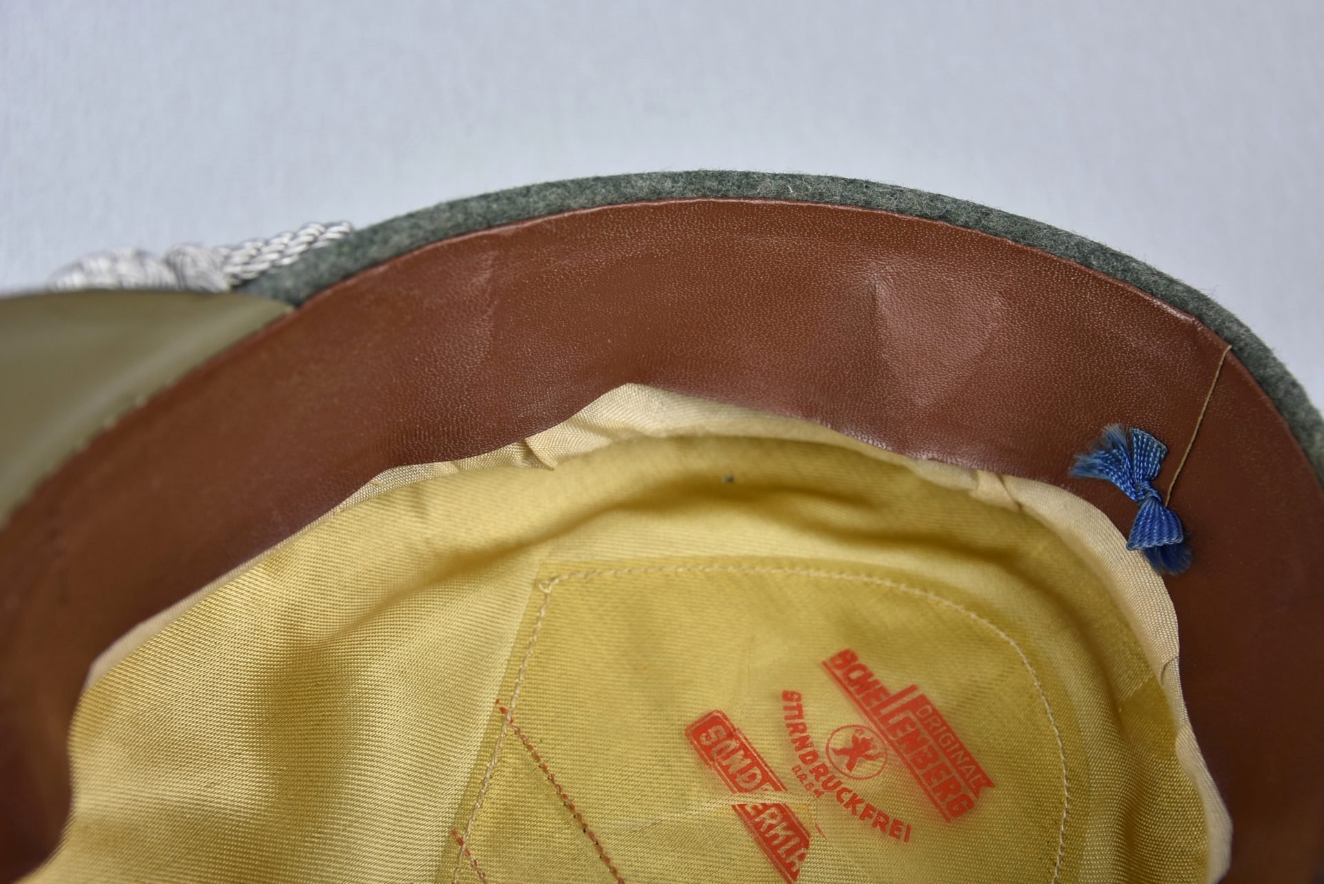 Army (Heer) infantry officer visor cap by Schellenberg — image 18