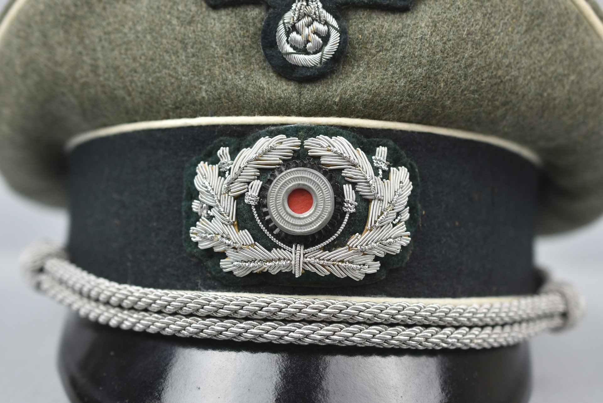 Army (Heer) infantry officer visor cap by Schellenberg — image 7