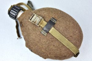 M31 Wehrmacht canteen with webbing strap by VDNS42