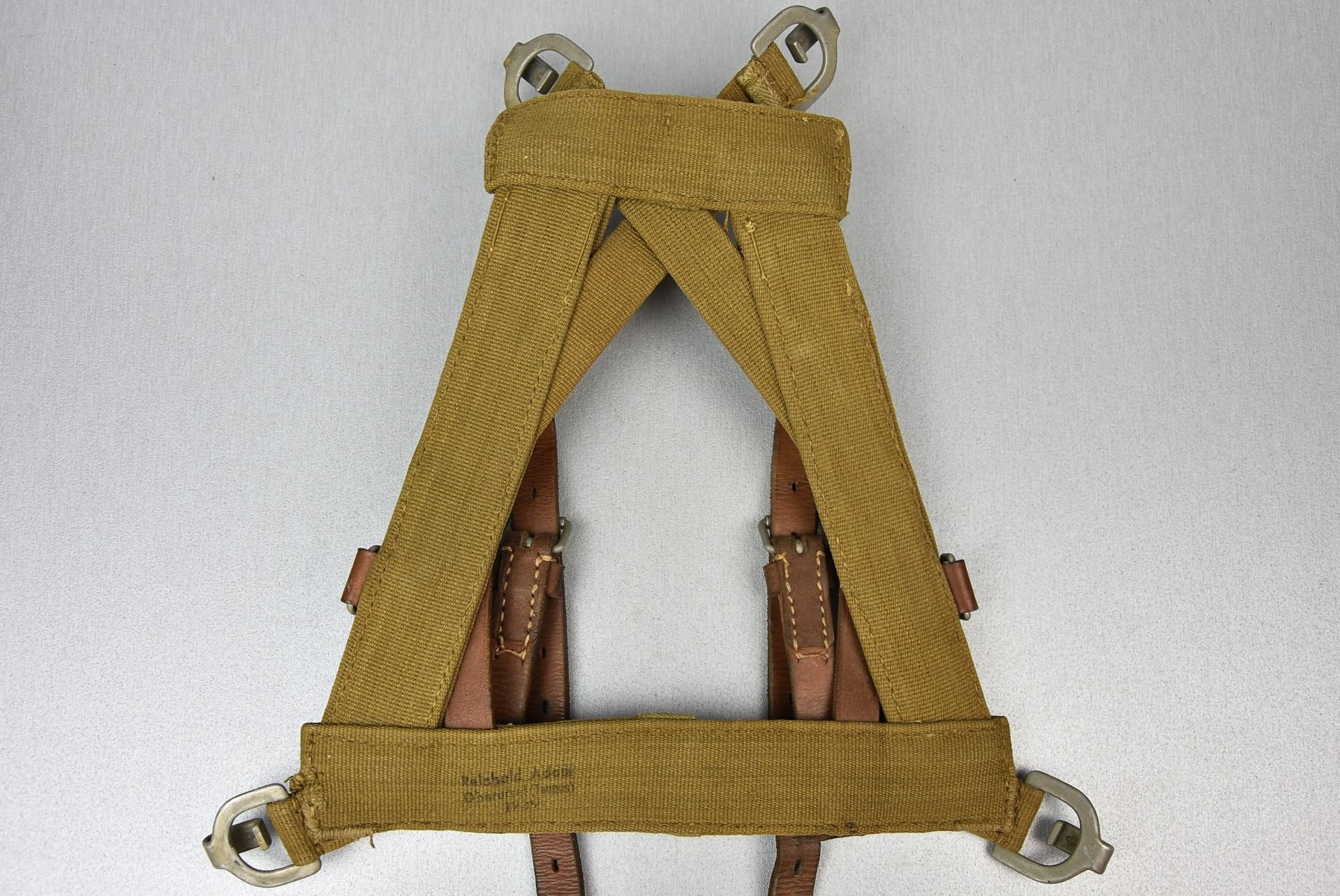 RARE Wehrmacht A-frame 'Sturmgepack' by Reinhold Adam 1939 — image 3