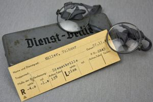 Wehrmacht Dienst-Brille (service glasses)