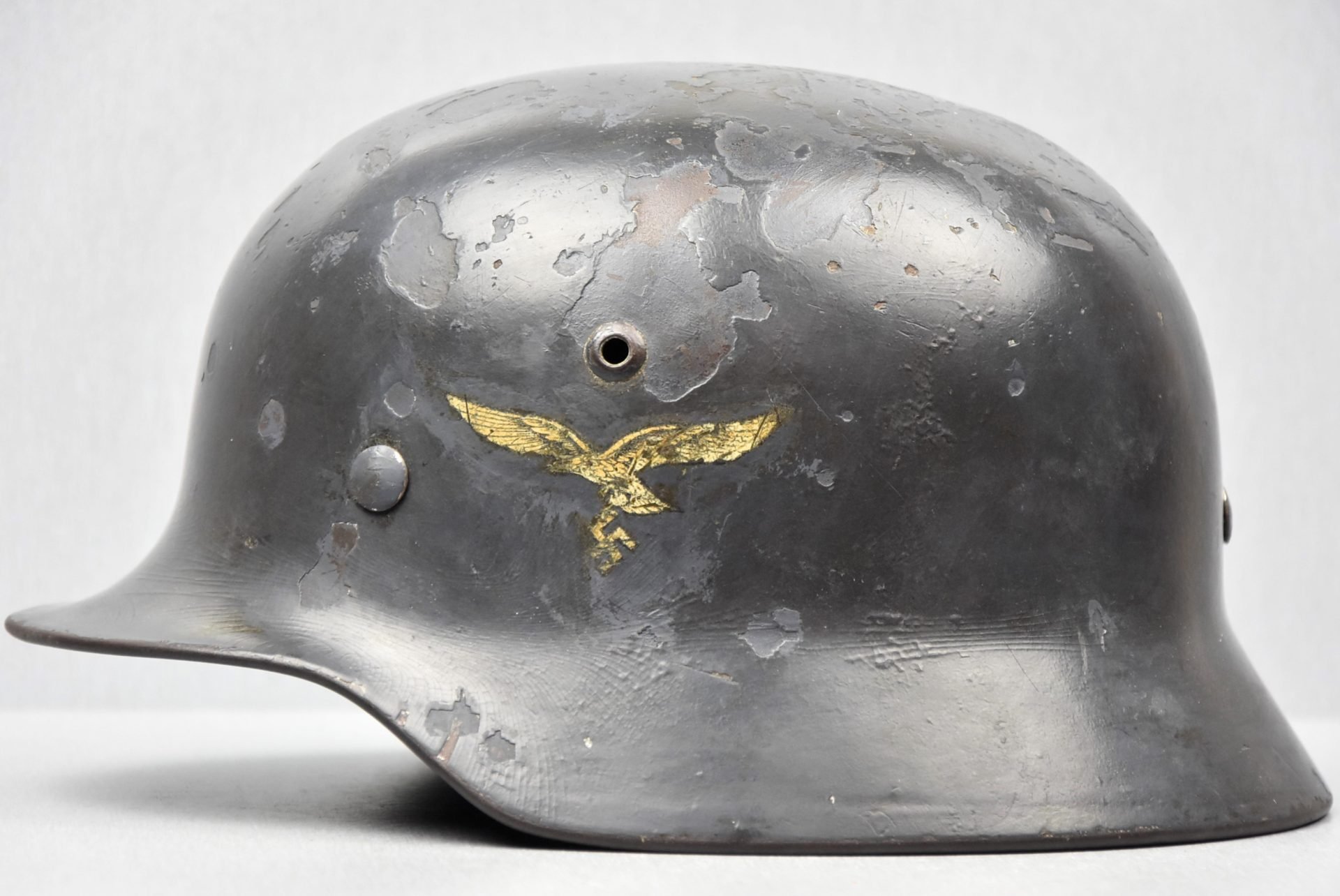 M35 Luftwaffe double decal steel helmet Q64 1937 — image 3