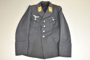 Luftwaffe Pilot or Fallschirmjäger officer four pocket tunic