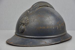 WW1 M1915 French Adrian helmet