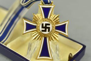 Mother's cross in gold with box by R. Hauschild