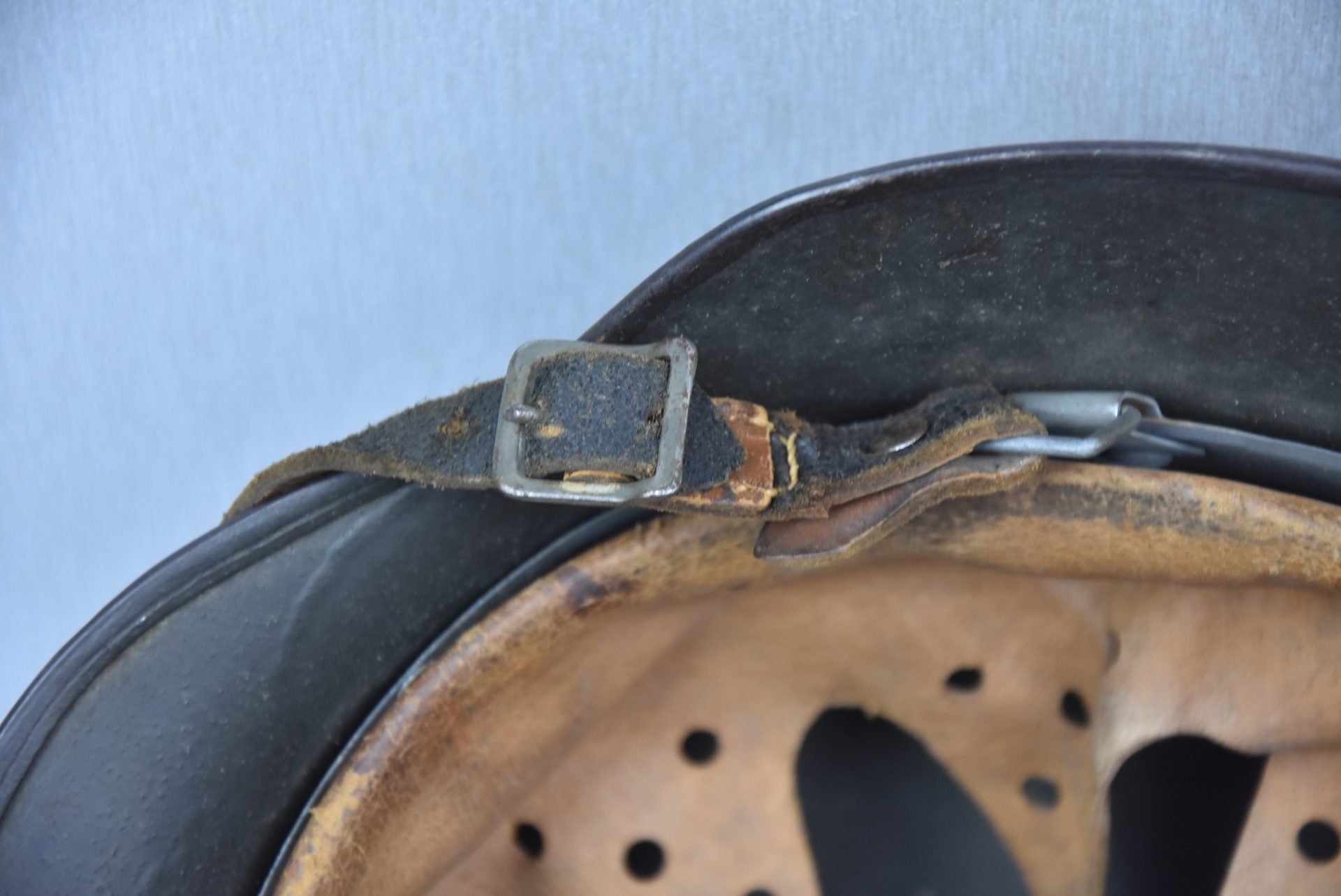 M35 army (Heer) reissued single decal steel helmet ET64 — image 10