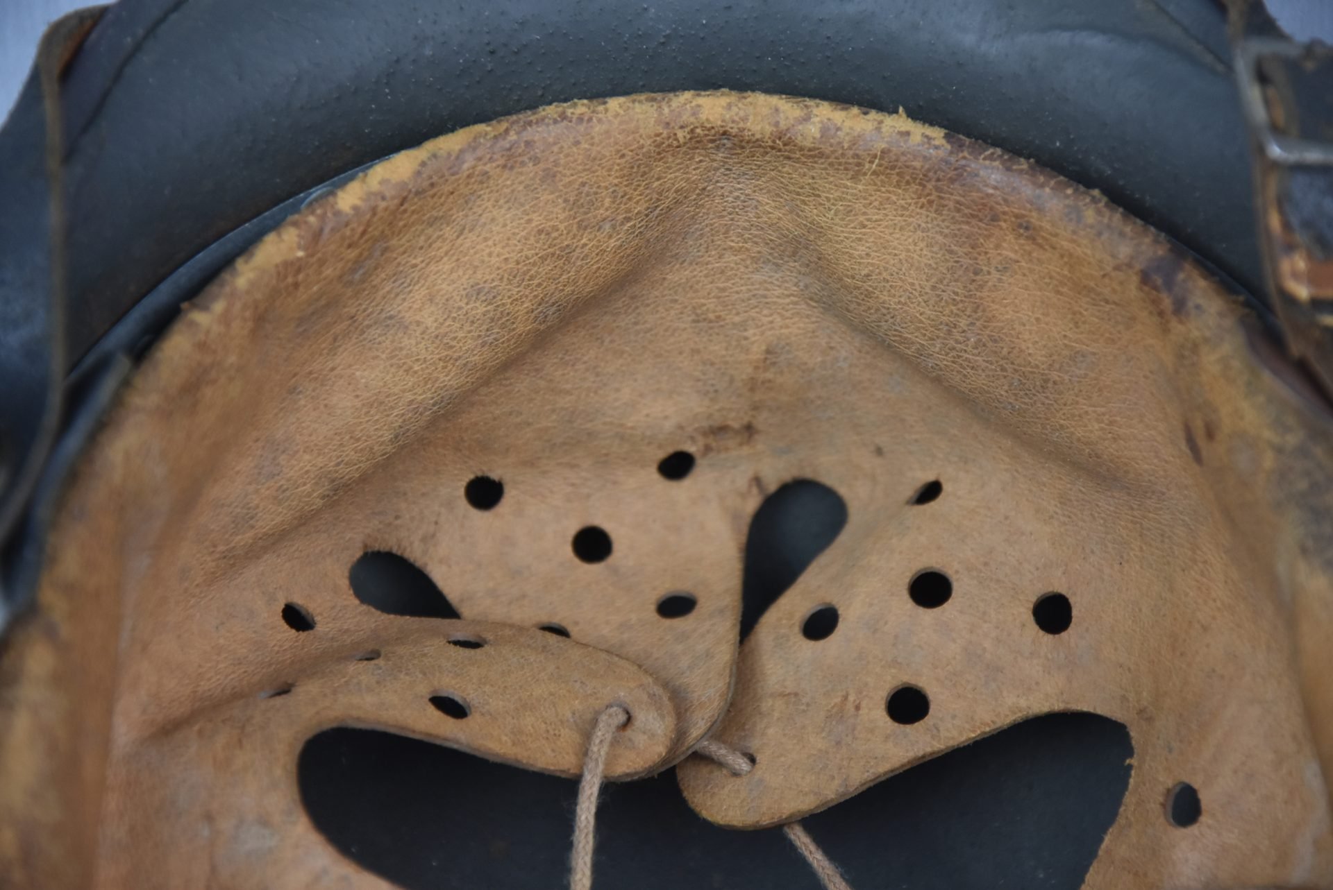 M35 army (Heer) reissued single decal steel helmet ET64 — image 13