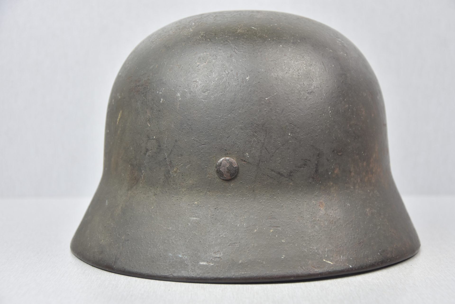 M35 army (Heer) reissued single decal steel helmet ET64 — image 5
