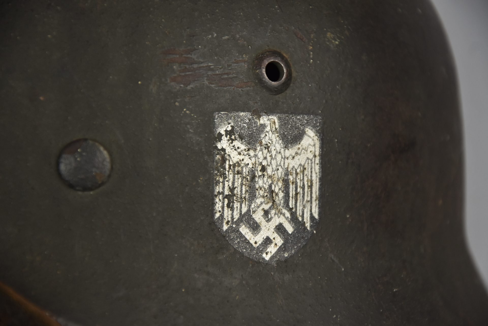 M35 army (Heer) reissued single decal steel helmet ET64 — image 6