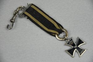 WW1 Iron Cross second class 'large' miniature