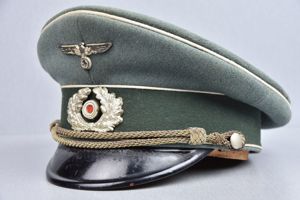 Early army (Heer) infantry officer visor by C. Louis Weber …