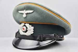 Army (Heer) cavarly enlisted visor cap 'Schirmmütze'with name and unit