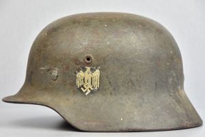 M40 army (Heer) single decal steel helmet EF64
