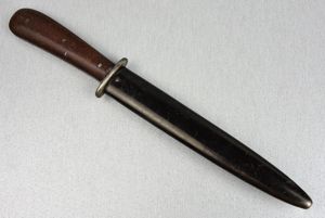 Wehrmacht close combat boot knife by Puma