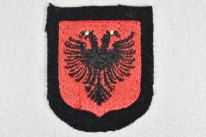 Waffen-SS volunteer shield '21. Waffen-Gebirgs-Division der SS Skanderbeg' (Albanische Nr. …