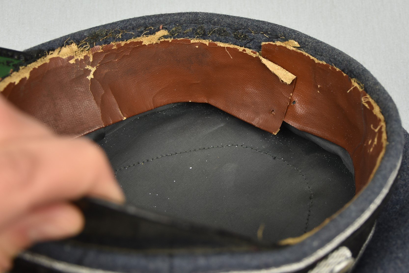 Luftwaffe officer visor cap 'Schirmmütze' — image 13