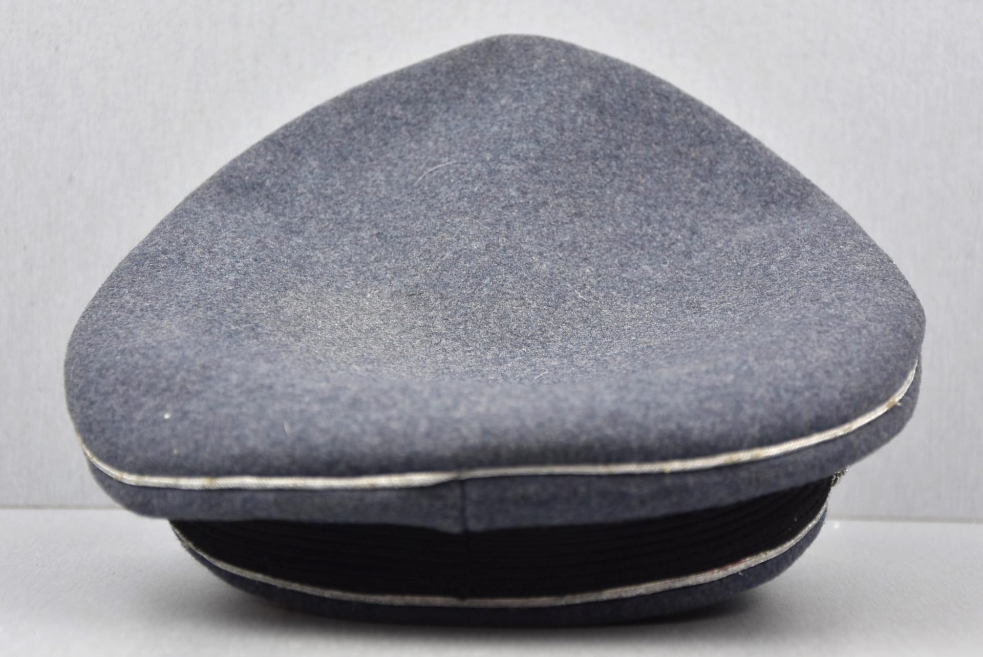 Luftwaffe officer visor cap 'Schirmmütze' — image 4