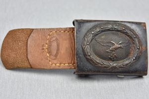 Luftwaffe belt buckle by F.W. Assmann & Söhne 1941