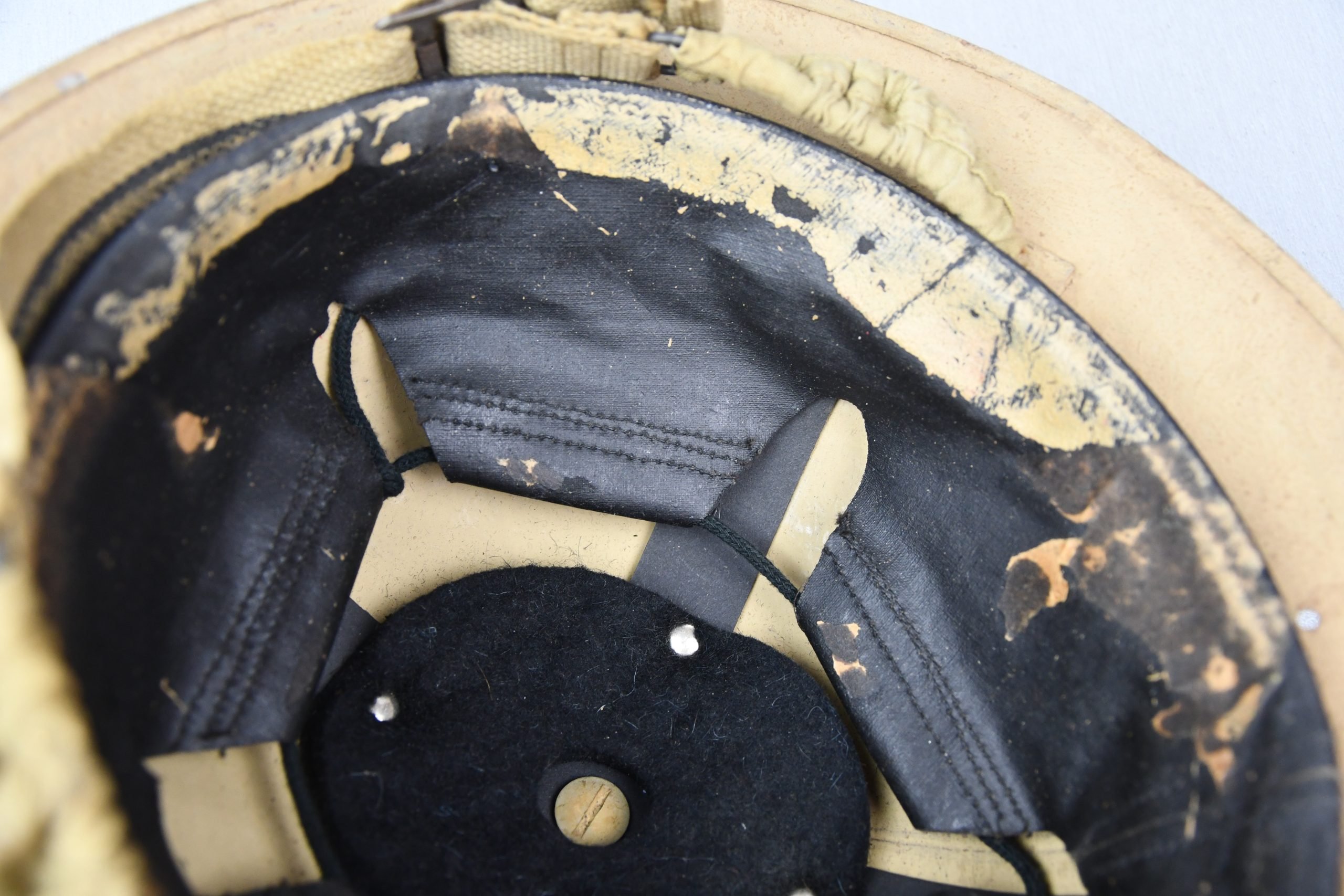 WW2 South African 'Tommy' helmet 1942 — image 12