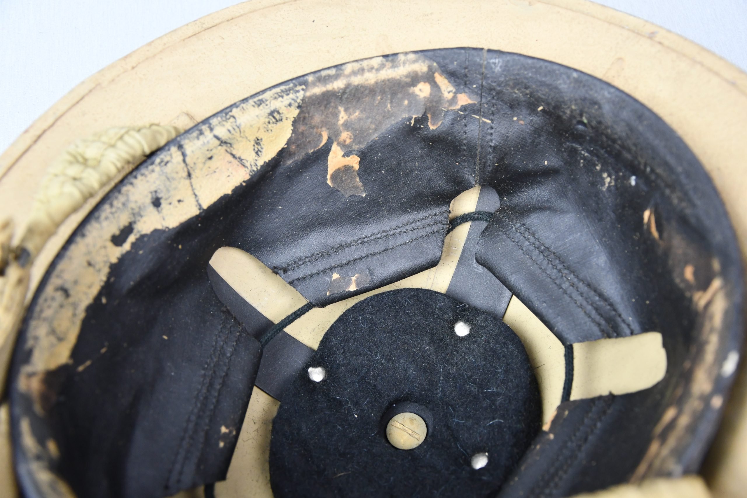 WW2 South African 'Tommy' helmet 1942 — image 13