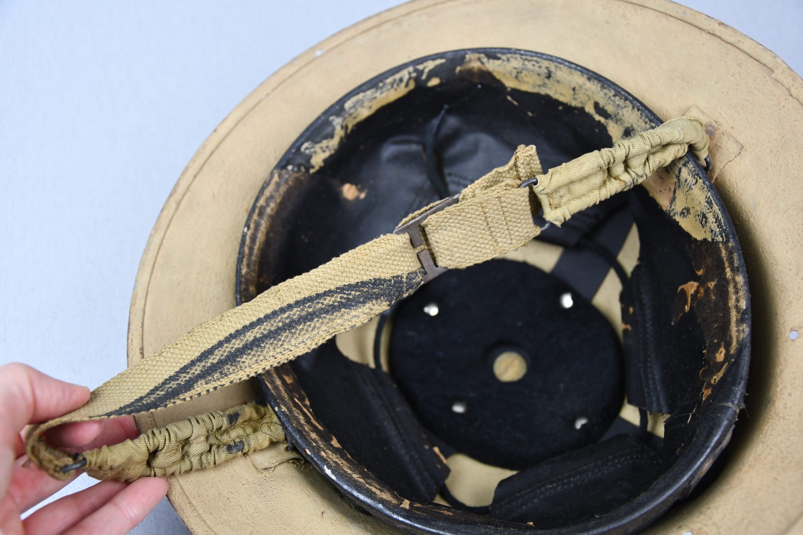 WW2 South African 'Tommy' helmet 1942 — image 20