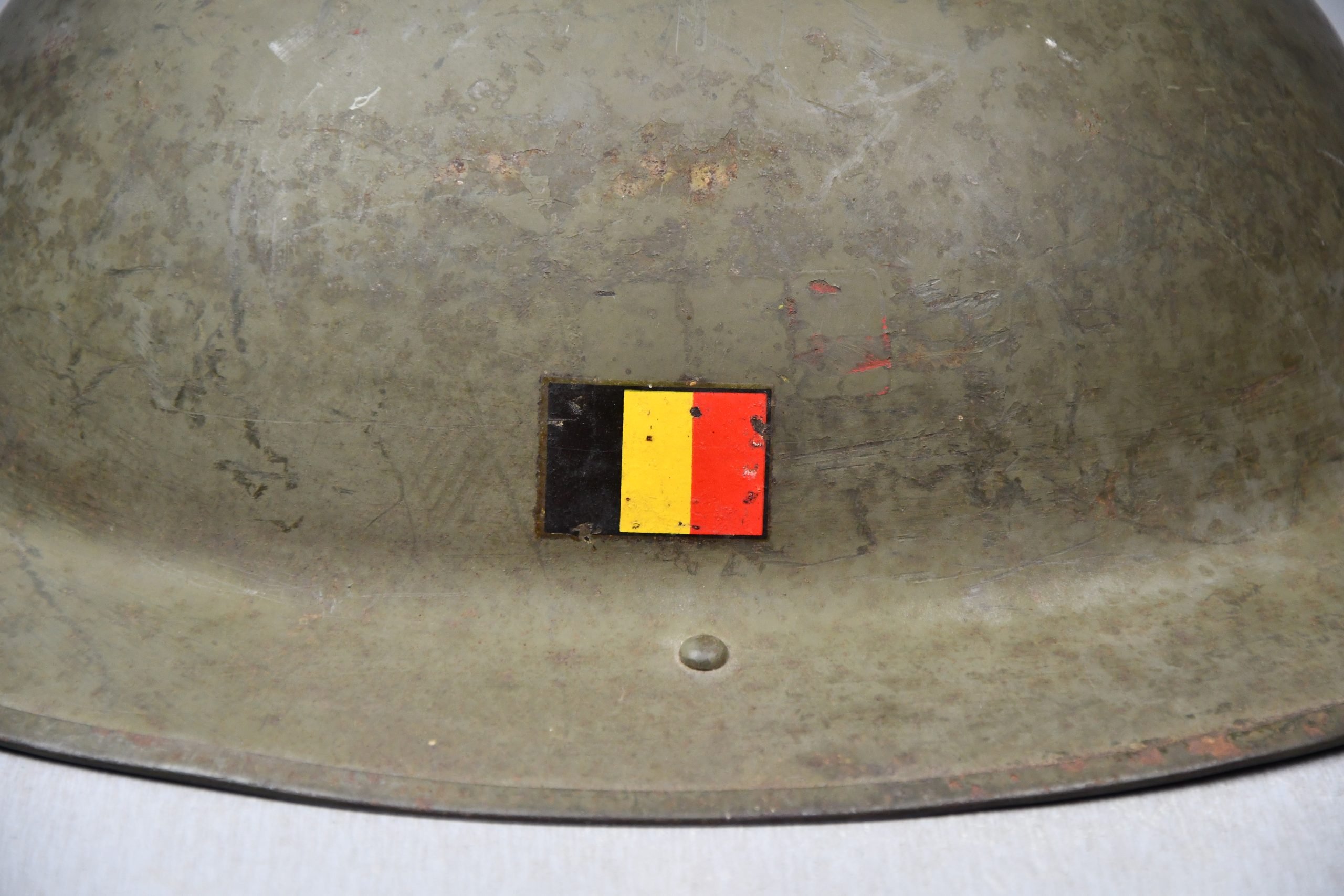 Belgian post-war 'Tommy' helmet 1952 — image 5