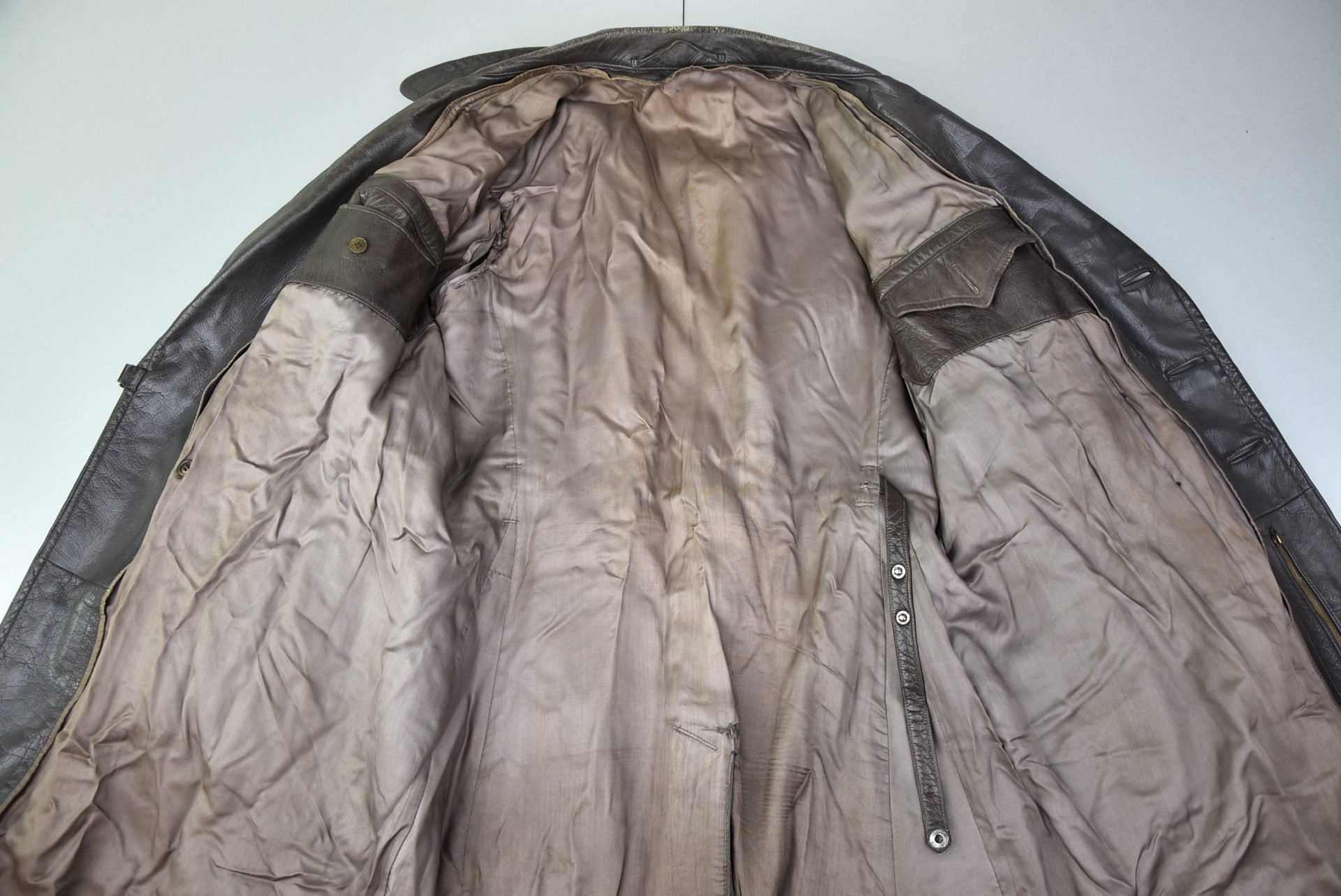 Wehrmacht/SS leather officer coat — image 11