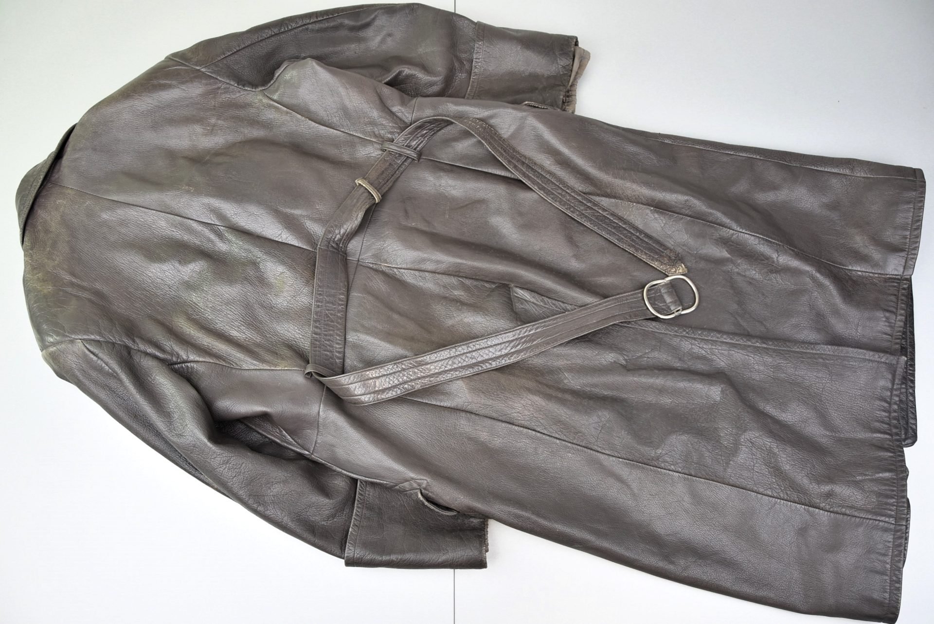Wehrmacht/SS leather officer coat — image 29