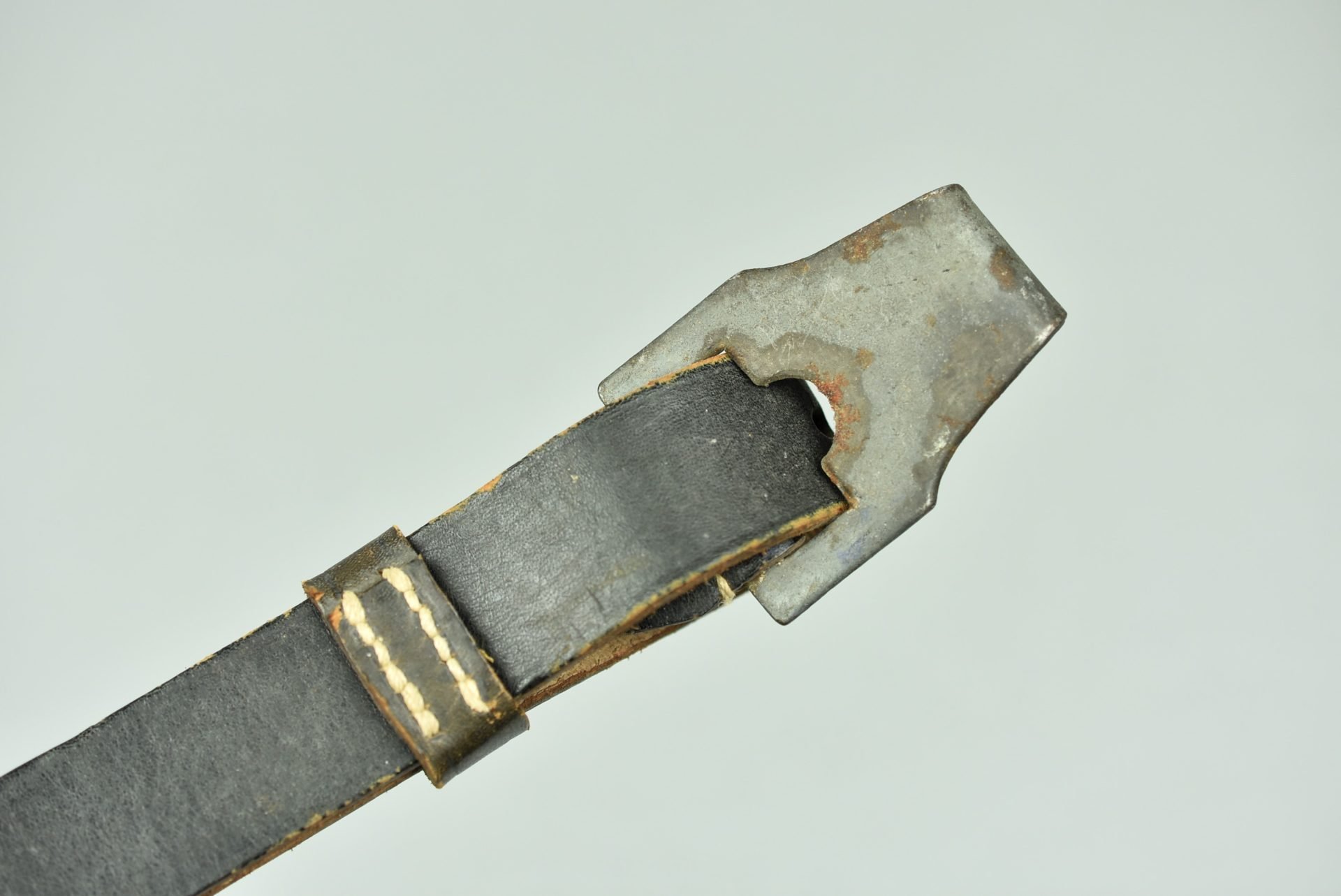 Wehrmacht food container 'Essenbehalter' carrying strap — image 6