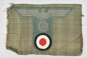 M40 Army BeVo T-eagle cap insignia