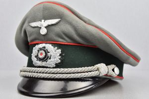 Army (Heer) artillery officer visor cap
