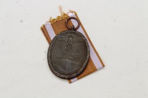 WW2 German West Wall medal in VGC for age