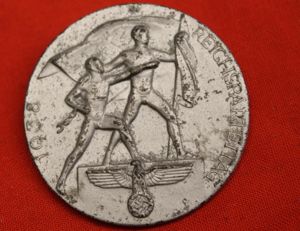 1938 REICHSPARTEITAG Day Badge, Tinnie, maker marked