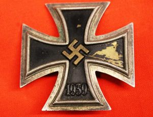 WW2 German Army 1st Class Iron Cross