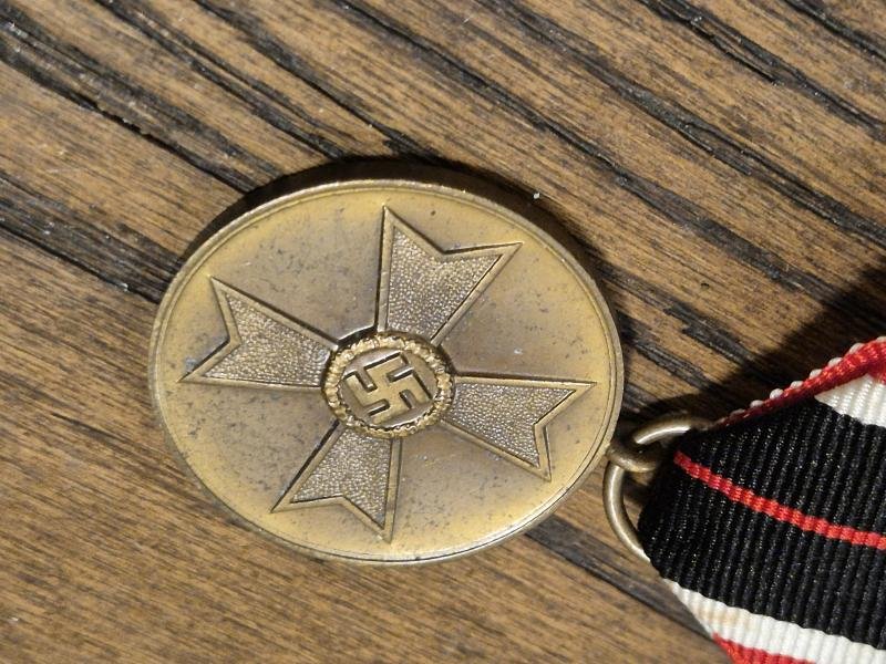 The War Merit Medal 1939 nice — image 3