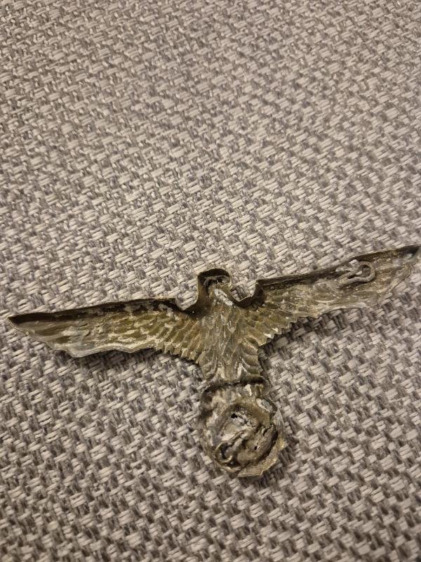 WW2 German Kriegsmarine DAK pith helmet badge — image 5