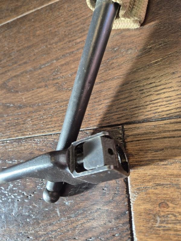 WW2 LEE ENFIELD SPIKE BAYONET NO 4 MK no3 2, CANADIAN PRODUCTION!!! — image 4