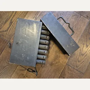 WW2 GERMAN ARMY MG13 BOX WITH 8 MAGAZINES IN VGC