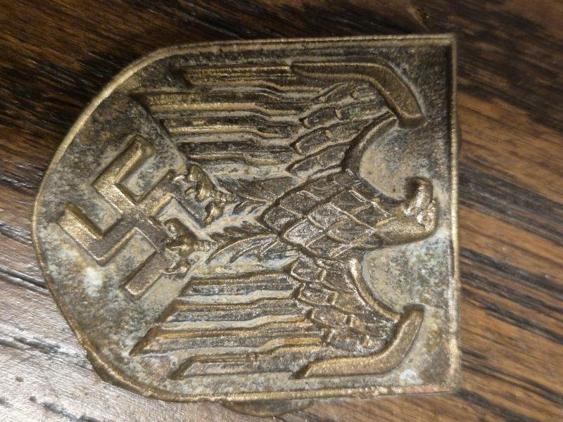 WW2 German Wehrmacht DAK pith helmet badge — image 3