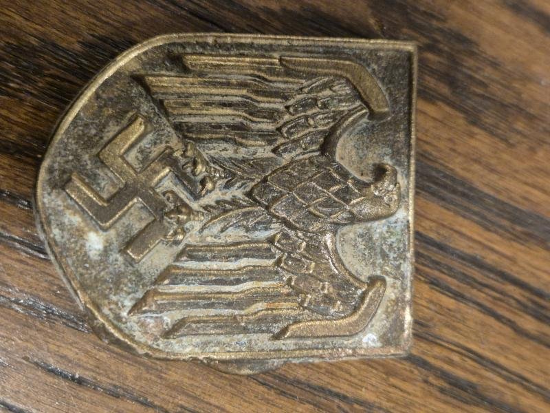 WW2 German Wehrmacht DAK pith helmet badge — image 5