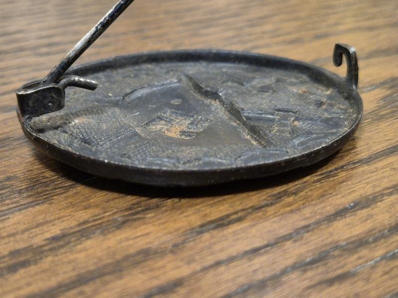 WW2 German Army 3rd class black wound badge — image 4